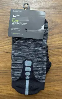 在飛比找Yahoo!奇摩拍賣優惠-Nike Elite versatility 中長 緩震 籃