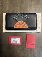 VALENTINO Black Lambskin Leather Rockstud Pineapple Wallet On Chain Clutch Bag