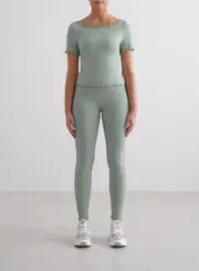 [aim'n] Aqua Tulip Tights
