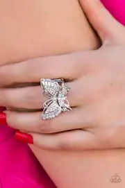 Paparazzi: Fearless Flutter - White Ring