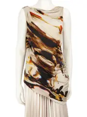 Asymmetric Graphic Printed Top