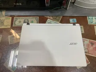 Acer Aspire V3-371 第4代Intel i5-4210u  高效能極輕薄筆電 (可蓄電)