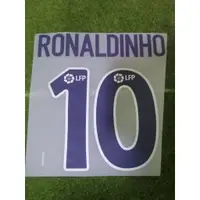 在飛比找蝦皮購物優惠-10 RONALDINHO Nameset 印刷足球補丁徽章