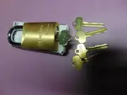 1 NEW MASTER IC BEST CYL. WITH G CORE AND 1 CORE AND 4 KEYS PADLOCK LOCKSMITH