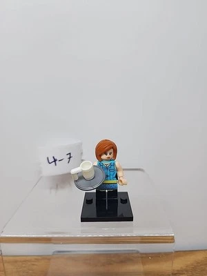 Rachel Green Custom Minifigure Brand New