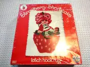 NEW Sealed! 1981 STRAWBERRY SHORTCAKE Latch Hook Rug Kit Craft Master Yarn Vtg