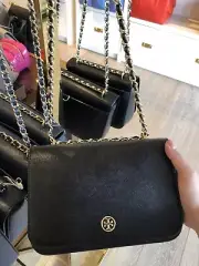 NWT TORY BURCH Robinson adjustable Chain crossbody bag in black Patent Leather