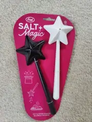 NEW, BIBBIDI BOBBIDI DISNEY FRED SALT + MAGIC, B&W WAND SALT & PEPPER SHAKERS