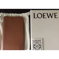 在飛比找蝦皮購物優惠-全新Loewe 羊皮男女皆可中夾