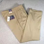 NEW St John's Bay Men's Worry Free Pant 38x34 Classic Fit Pleated British Khaki