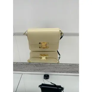 Celine 188423 Teen Triomphe 凱旋門包 陽光色