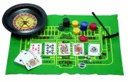 5 in 1 Casino Games Set Roulette,Poker, Black Jack, Craps, has Chips,Mats,