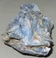 Blue Kyanite - Zimbabwe. Mineral Specimen - 50x45mm 114g #kya14