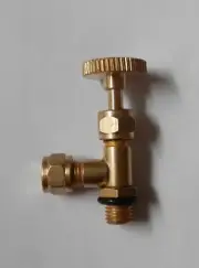 1/4" x 40 MODEL ENGINEER LIVE STEAM ENGINE / BOILER GLOBE VALVE 5/32 PIPE x1