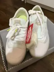 FA Ave Pro Vans White mens 6 / Womens 7.5