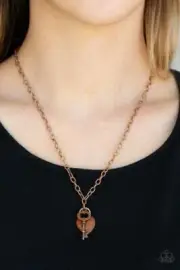 Paparazzi Key and Locket Womens Necklace/Pop and Locket