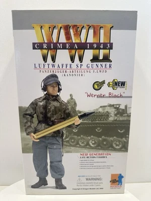 VINTAGE *NEW* Dragon WWII "Werner Bloch* Crimea 1943 Panzer Action Figure