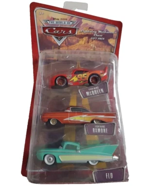 Disney Cars 2008 PIT CREW 3-PACK MCQUEEN LIGHTNING RAMONE FLO 1:55 FREE SHIPPING