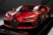 *RARE* HH Model 1/18 Bugatti Chiron Super Sport Volcanic Red/Orange Limited 30pc