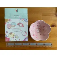 在飛比找蝦皮購物優惠-Sanrio Characters Hello Kitty 