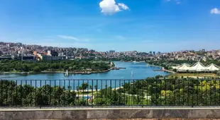 Terrace Suites Golden Horn