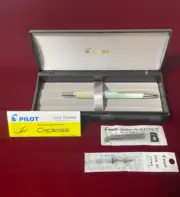 PILOT Vanishing Point Harbour Mint 18K Fine Nib Gold Type Kobe Gradation2025 New