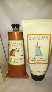 Crabtree Evelyn gardeners hand recovery and hand cream large