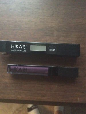 Hikari Matte Lip Gloss Rouge. Item 108
