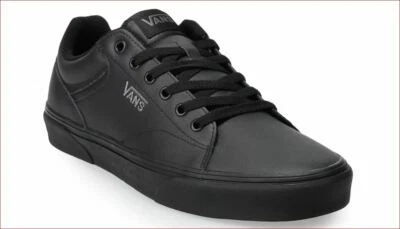 NIB Men's Vans Classic Leather Skate Shoes Limited Quantity