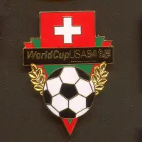 在飛比找Yahoo!奇摩拍賣優惠-1994 美國 世界杯足球 FIFA 章 徽章 瑞士國旗