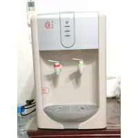 在飛比找蝦皮購物優惠-東方電 桌上型飲水機（有附說明書和轉接頭）