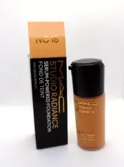 M.A.C STUDIO RADIANCE Serum-Powered Foundation NC 18 1.0oz/30ml NIB
