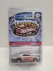 HOT WHEELS LARRY'S GARAGE SILVER '67 PONTIAC GTO W/PROTECTOR