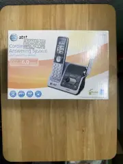AT&T Dect 6.0 CL82101 Cordless Answering System w/ Caller ID / Call Waiting