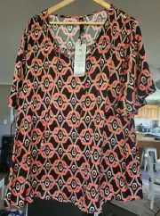 Taking Shape Size 20 Top