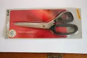 KAI N5250 10" SCISSOR WITH FREE SHARPENING