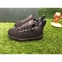 在飛比找蝦皮購物優惠-［喬比熊］Nike LEBRON XVI 小童運動鞋(AQ2