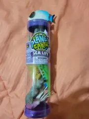 Planet Earth Sea Life 12 Peice Plastic Figures