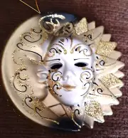 SUN MOON DÉCOR 6” GOLD AND BLACK WALL HANGING BRAND NEW HAND-PAINTED ART CLAY