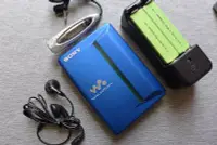 在飛比找Yahoo!奇摩拍賣優惠-索尼磁帶機walkman隨身聽愛華卡帶機復古懷舊錄音機SON