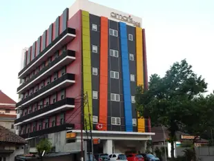 塞嫩艾瑪利斯飯店Amaris Hotel Senen