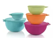 Tupperware Thatsa Bowl Set Thatsa Set Of 5 New 42, 32, 19, 12 And 6 Cup deluxe