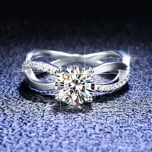【有GRA證書】一克拉s925純銀莫桑石戒指鏤空四爪經典莫桑鑽石戒指