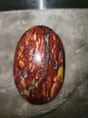 BEAUTIFUL MOOKAITE PALM STONE 83 GRAMS