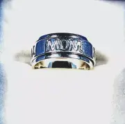 Sterling Silver "MOM" spinner ring 7.1 grams size 8