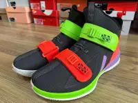 在飛比找Yahoo!奇摩拍賣優惠-NIKE LEBRON SOLDIER 13 SFG EP 