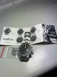 在飛比找Yahoo!奇摩拍賣優惠-Fortis 計時機械錶