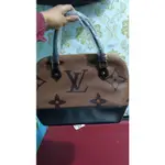 LV STYLE 包包,全真皮材質