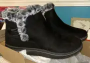 Clarks Cloudsteppers Breeze Fur Black Women's Winter Boots - Size 7 NWB 68953