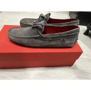 TOD’S FOR FERRARI GOMMINO 麂皮豆豆休閒鞋(男鞋/咖啡灰)  ✨法拉利聯名限定款 ✨